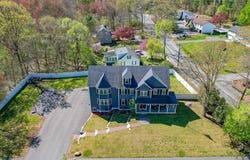 32 Allen Road, Billerica, MA 01821