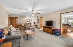 1707 Lynn Road, Excelsior Springs, MO 64024