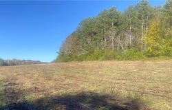 L7 Lovebridge Road, Calhoun, GA 30701