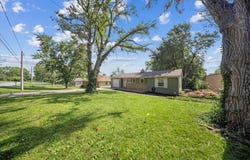 1017 S Trail Ridge Drive, Independence, MO 64050