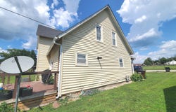702 W Cross Street, Brownstown, IN 47220