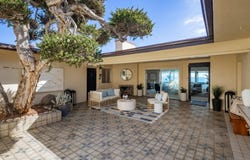 2977 Ocean Street, Carlsbad, CA 92008