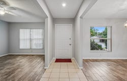 3718 SAND PEBBLE Drive, VALRICO, FL 33596