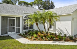 1633 SE Clearmont Street, Port Saint Lucie, FL 34983
