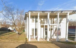 305 E Main Street, Willow Springs, MO 65793