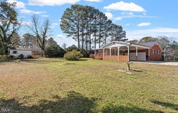 200 Arlington Cir Circle, Sanford, NC 27330