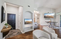 300 San Gabriel Village BLVD, Georgetown, TX 78626
