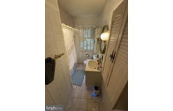 121 CHAMBERLAINE AVENUE, POTTSVILLE, PA 17901