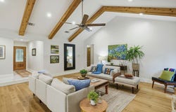 11101 Yucca Dr, Austin, TX 78759