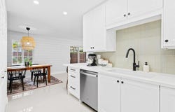 8059 SW 17th Pl, Davie, FL 33324