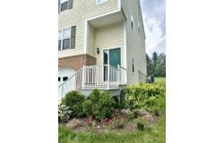 24 Westfield Place, Athens, OH 45701