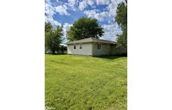 103 S Monroe, Tingley, IA 50863