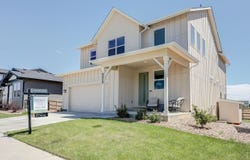 6025 Saddle Horn Dr, Timnath, CO 80547