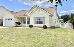 2400 MONROE ST, WAYNESBORO, VA 22980