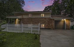 1117 Westlake Woods Drive, Battle Creek, MI 49037