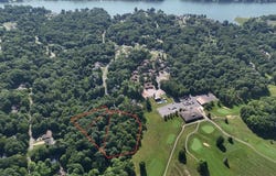 98 Valley Court, Howard, OH 43028