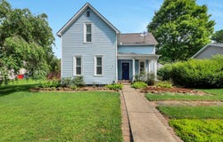 164 W Mill Street, Pataskala, OH 43062