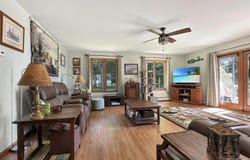 601 loueda, Gladstone, MI 49837