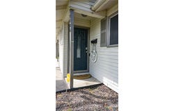 2206 E Stayton Avenue, Victoria, TX 77901