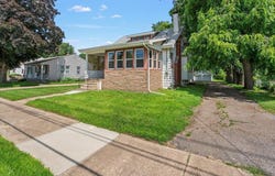 628 W Parker Street, Waterloo, IA 50703