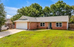 7933 Skyview Blvd, Navarre, FL 32566
