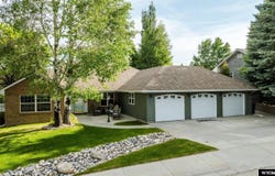 777 W Hogerson ST, Buffalo, WY 82834