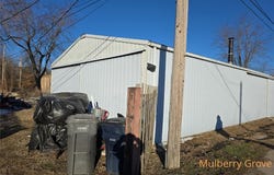 107 W Wall Street, Mulberry Grove, IL 62262