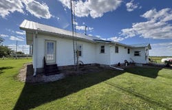 33284 582Nd Street, Moulton, IA 52572