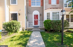 105 COLLEGE STATION Drive, UPPER MARLBORO, MD 20774
