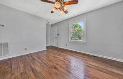 3211 Maplelawn AVE NW, Roanoke, VA 24012