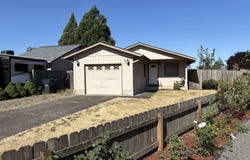 521 S 7TH ST, Creswell, OR 97426