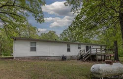 20877 Twin Hills Drive, Warsaw, MO 65355