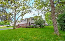 7030 Brandywine Drive, Derby, NY 14047