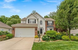 1422 Shawnee Run Drive, Hamilton Twp, OH 45039