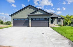 4695 3rd Street Loop NE, Saint Cloud, MN 56304