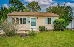 410 3rd Avenue, East Northport, NY 11731