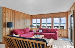 9264 Redwood Drive, Newaygo, MI 49337