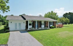 1057 EDINBURG GAP ROAD, EDINBURG, VA 22824