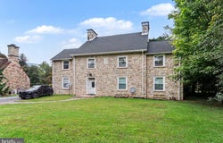 5505 N FRONT Street, HARRISBURG, PA 17110