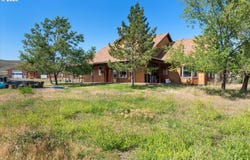50251 BENNETT LN, Medical Springs, OR 97814