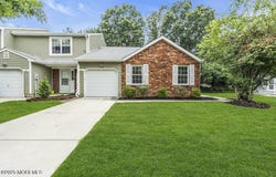 63 Oak Lane, Eatontown, NJ 07724