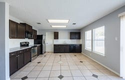 1240 Dexford Dr, Austin, TX 78753