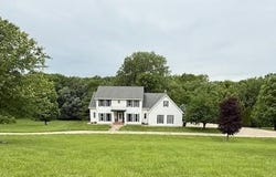 5604 Pleasant Avenue, St Joseph, MO 64503