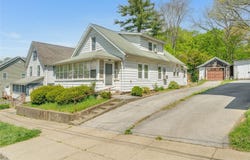17 Lawrence Road, Poughkeepsie, NY 12601