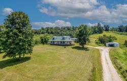 569 Bushrod Road, Hazel Green, KY 41332