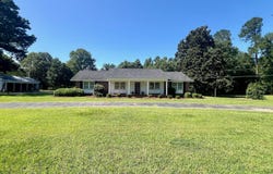1282 E McCarty, Sandersville, GA 31082