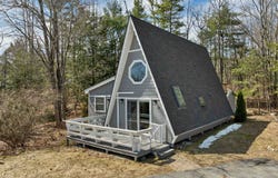 1 E Bluff Highlands, Meredith, NH 03253