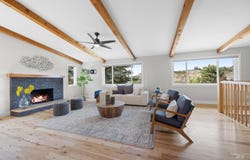 141 E Hearthstone Dr, Boise, ID 83702