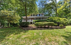 426 Lakewood Drive, Wilkesboro, NC 28697