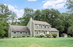 6 Trot Rd, Littleton, MA 01460